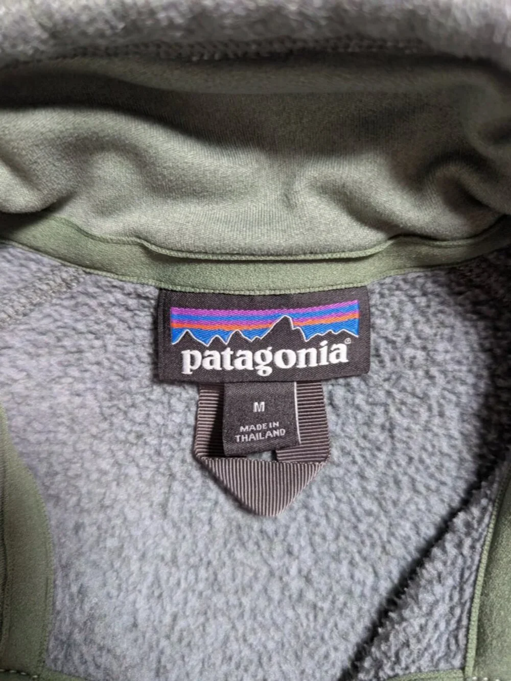 Patagonia Better Sweater 1/4 Zip Pullover Women's M Green Gray — EUC - Picture 7 of 9